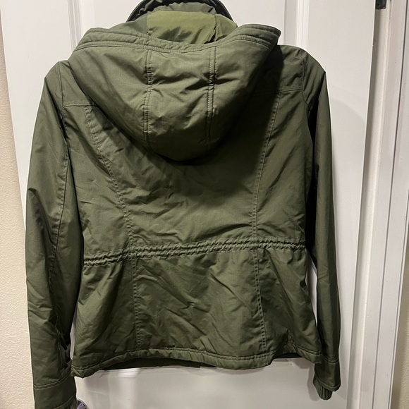 Abercrombie All Season Sz L - Picture 2 of 7